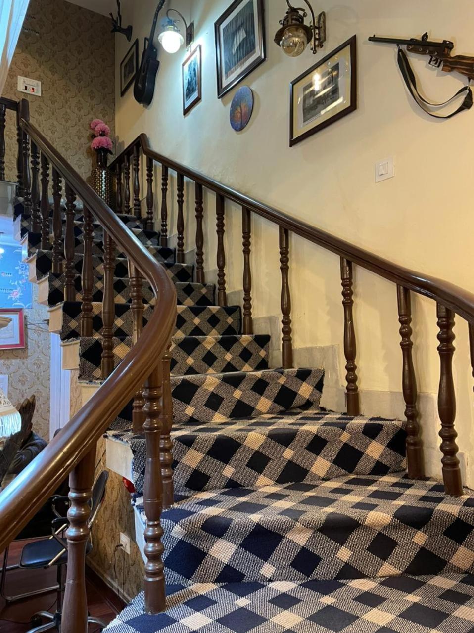 Heritage Rose Inn Durgjan Exterior photo